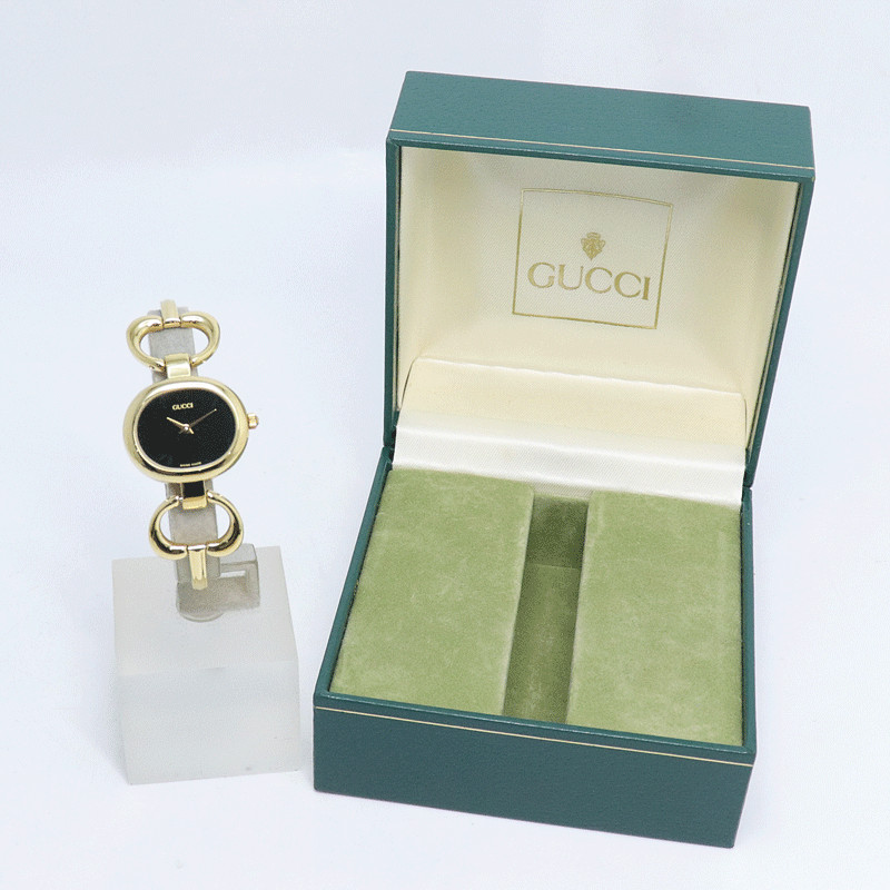 GUCCI GUCCI 1600 GP GP QZ Black Dial Used Condition Battery Changed Bangle Watc