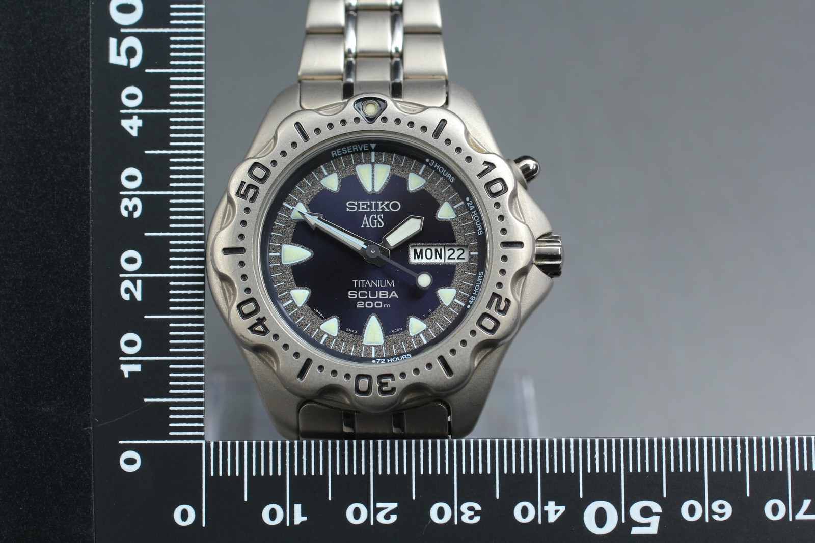 [N MINT w/ BOX] SEIKO Kinetic Titanium Diver’s 5M23-6B40 Qz Day/Date Men’s Watch