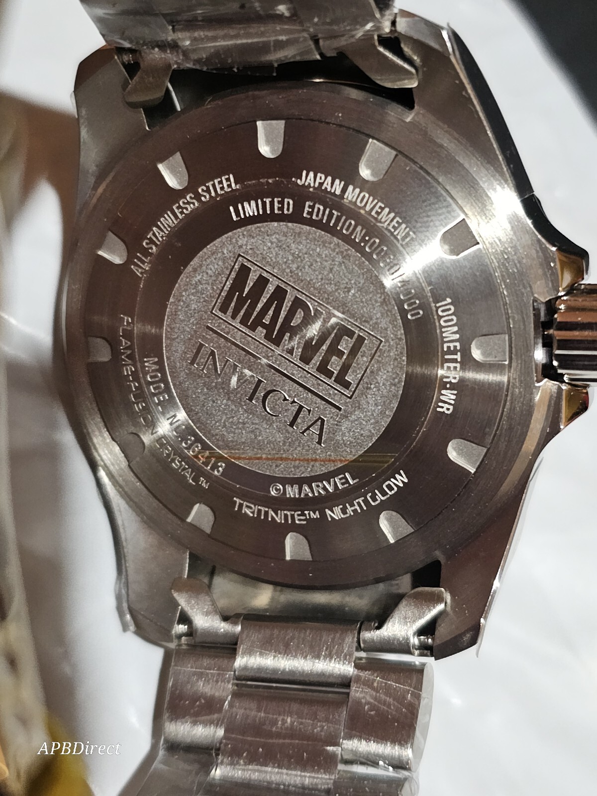 Invicta – Marvel #60 Logo – 50mm Limited Edition Flame-Fusion mens Quartz watch