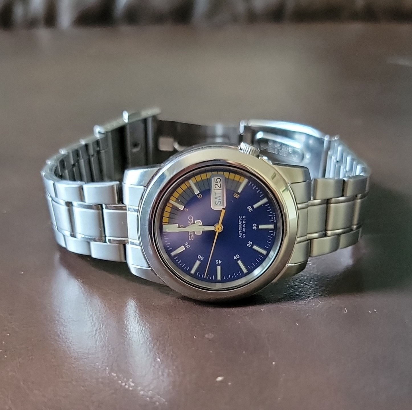 Seiko 5 Men’s Automatic 21J Blue Dial Day/Date Stainless Steel Bracelet