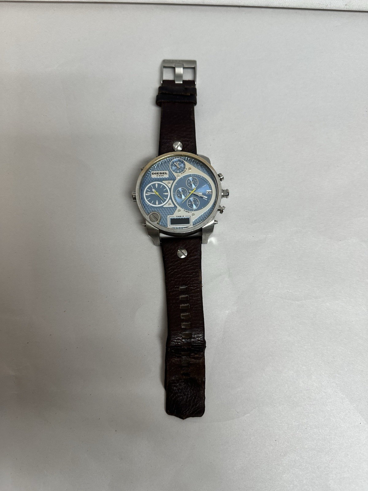 DIESEL DZ-7322 Mr. Daddy 3 Bar Chronograph Blue Dial Men’s Watch (NEEDS BATTERY)