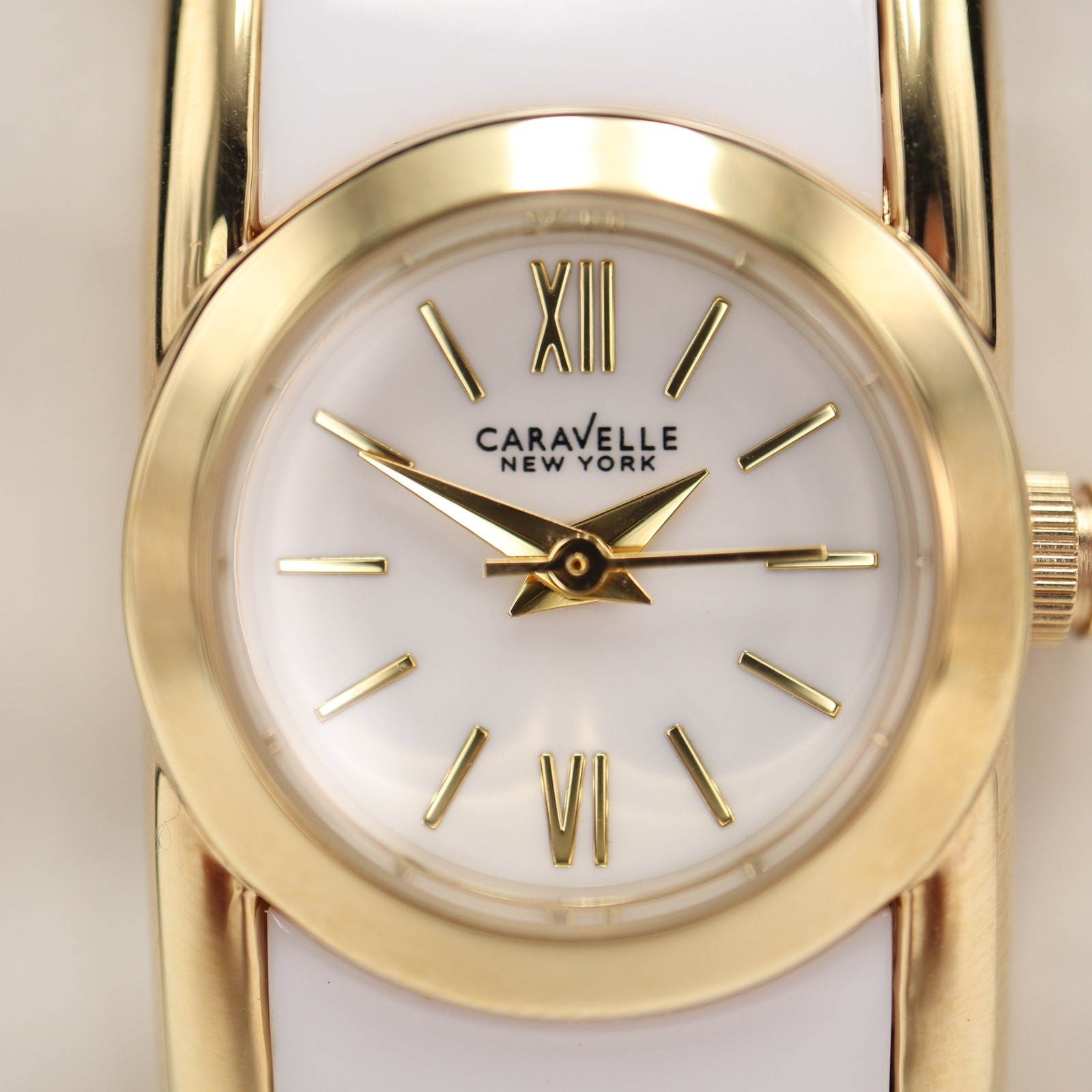 Caravelle New York White Gold Tone 20mm Petite Watch Cuff Working New in Box