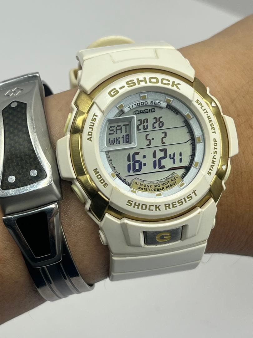 G-SHOCK Lovers Collection Model White/Gold Battery replaced Good condition