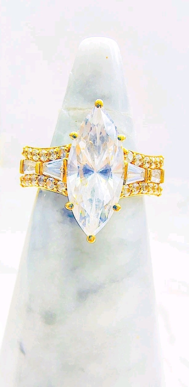 14K Yellow Gold Marquise Statement Ring • 15×7mm Gemstone • Size 5.5 • 5.36g