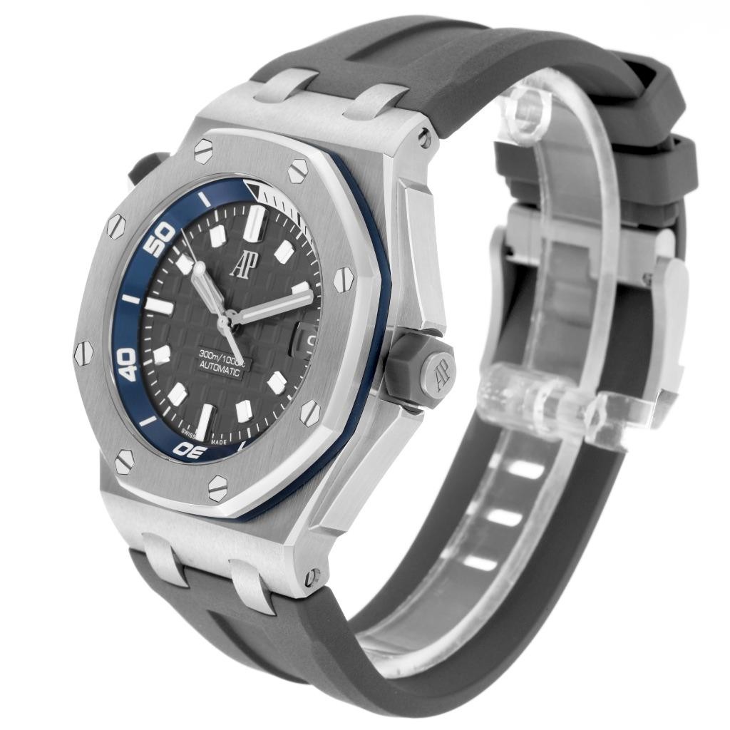 Audemars Piguet Royal Oak Offshore Diver Steel Mens Watch 15720ST Box Card