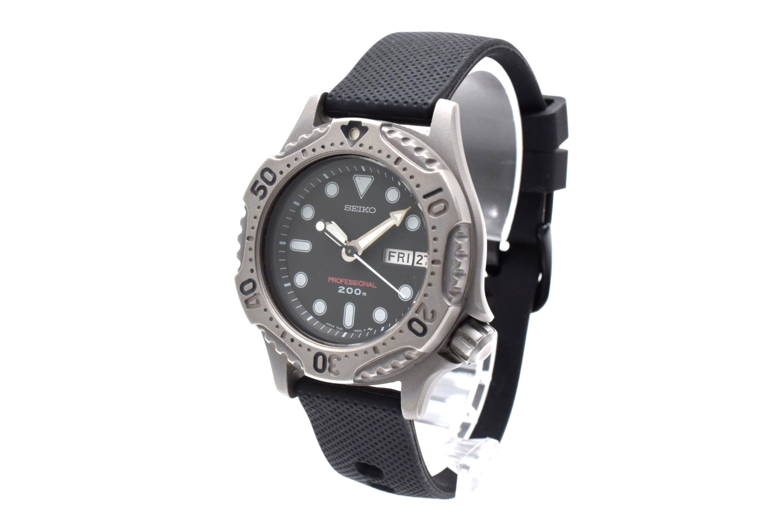Seiko 7C43-6A10 Professional 200M Diver Titanium Quartz Rubber Strap Men’s Japan