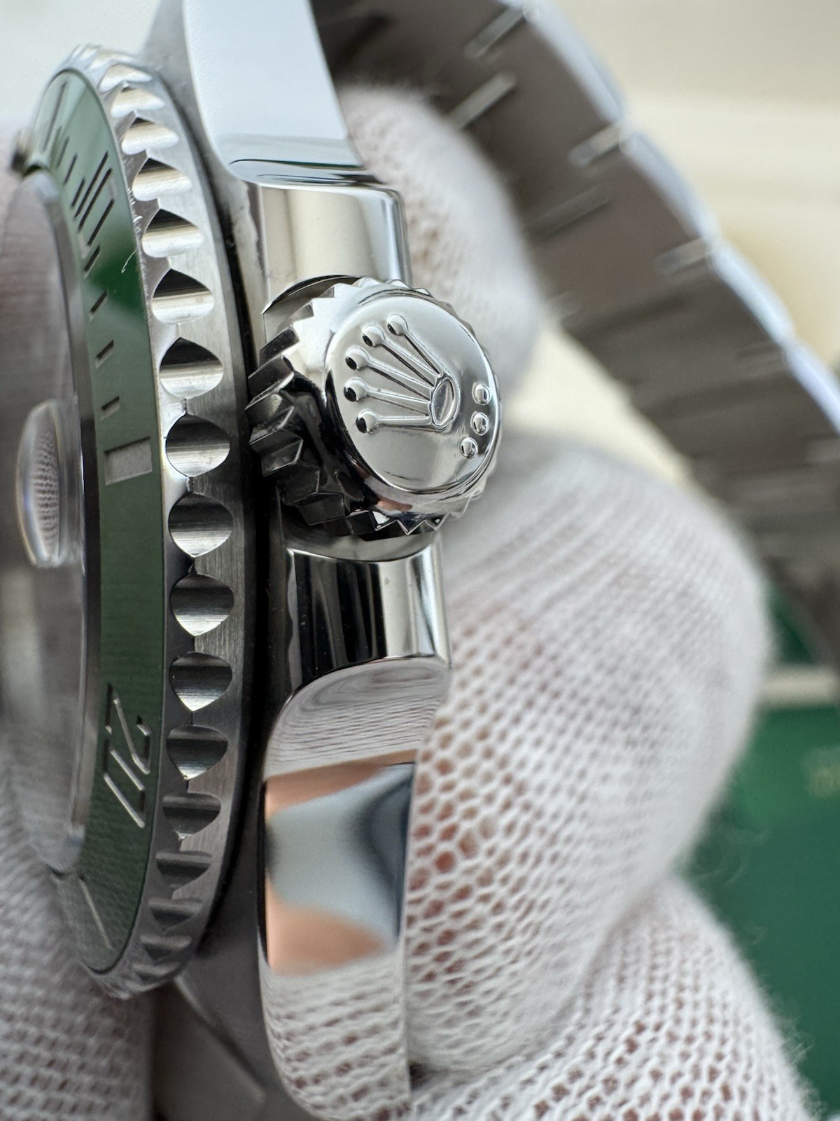 2024 Rolex Submariner Date 126610LV “Starbucks 41mm Green Bezel Black Dial