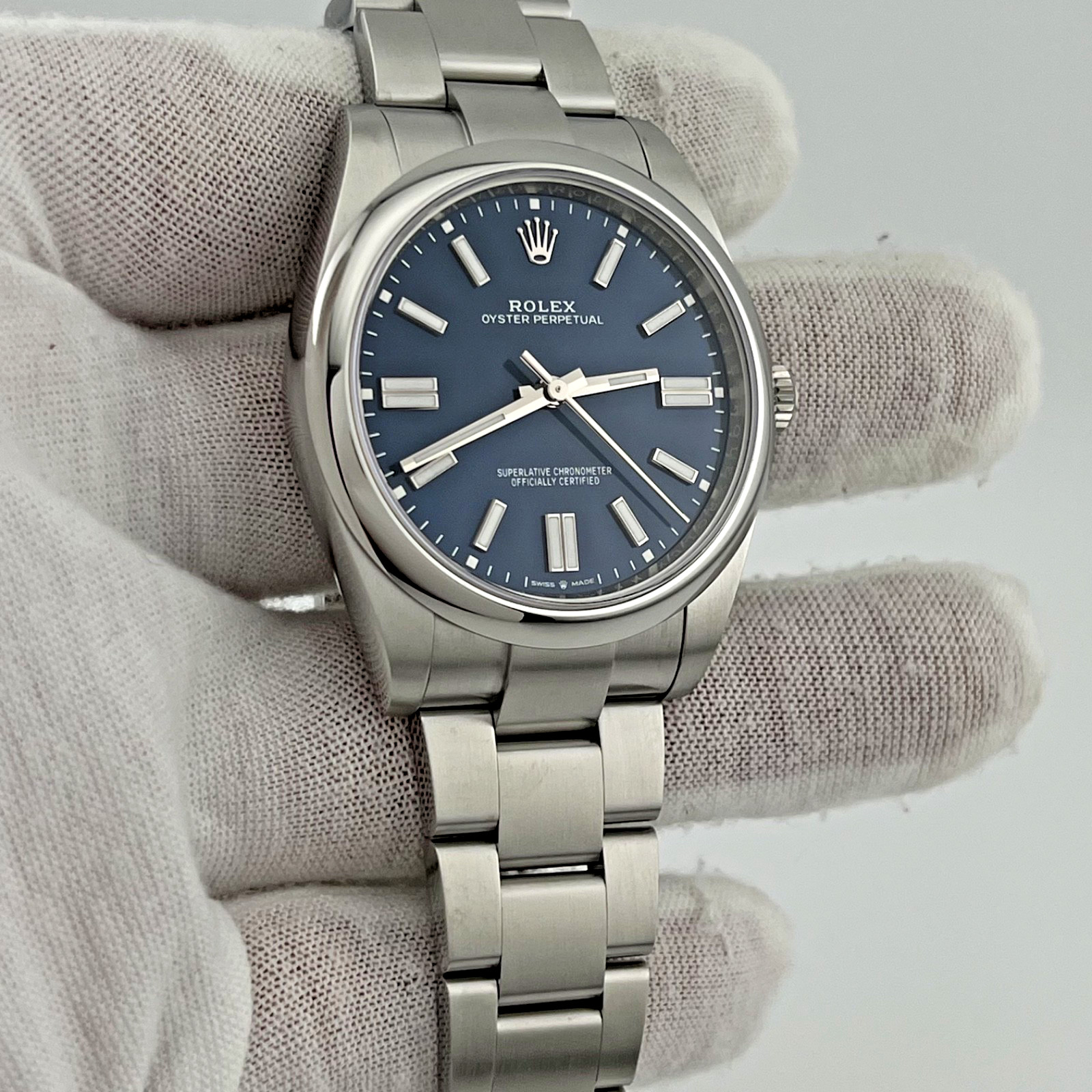 2025 Rolex Oyster Perpetual 124300 41mm Blue Dial Stainless Steel Box Papers