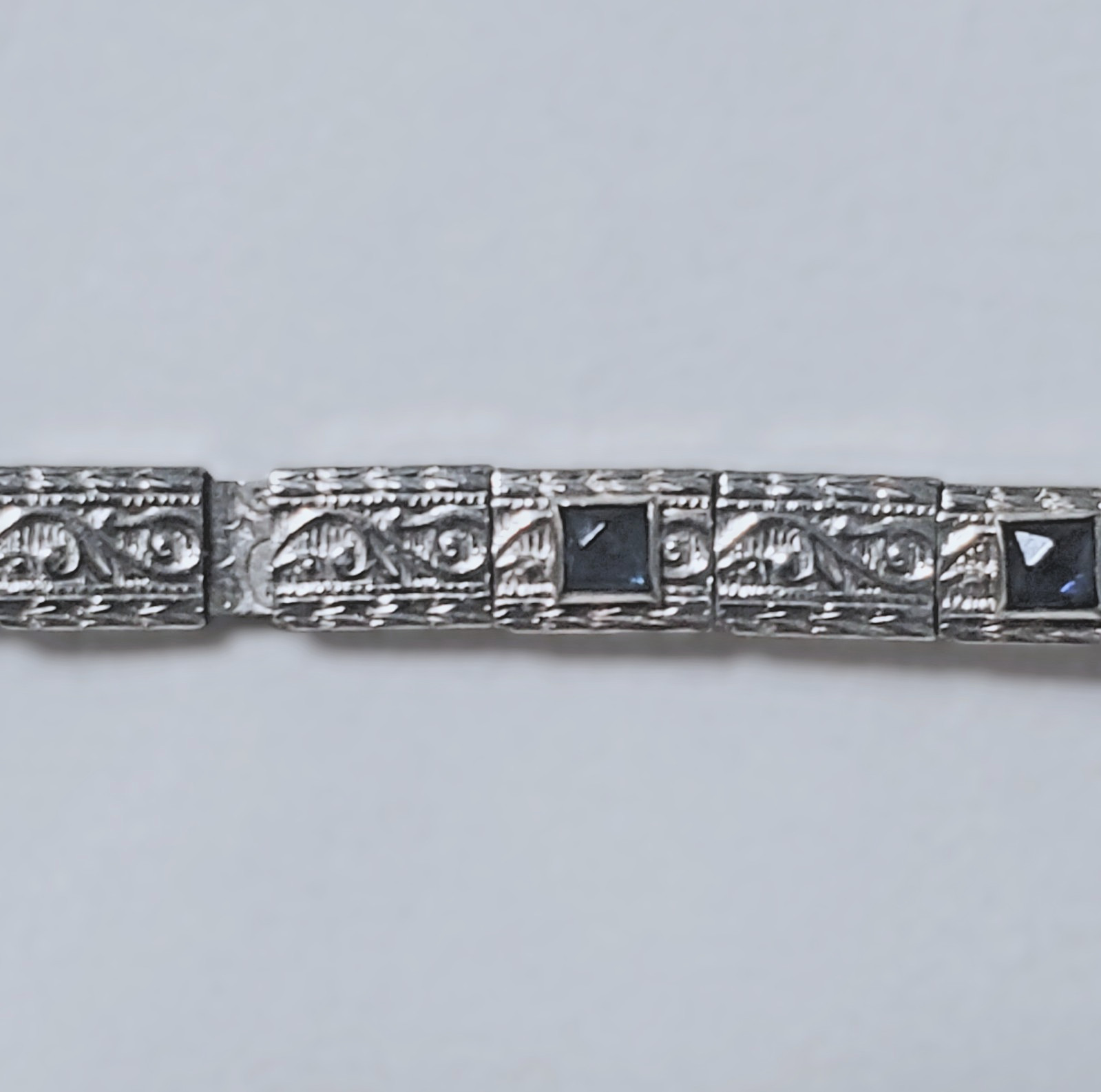 LADIES WATCH BAND -LUSTERN WRISTACRAT-SAPPIRE BLUE STONES & WHITE 12K GF – 1920s