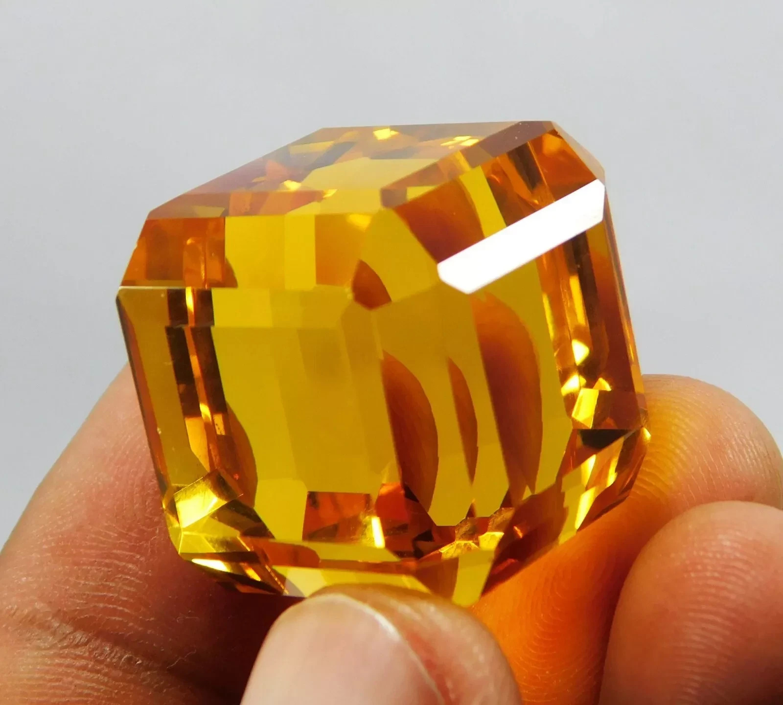 105 Ct Natural Citrine Cube Cut Brazilian AGL Certified Gemstone For Pendant