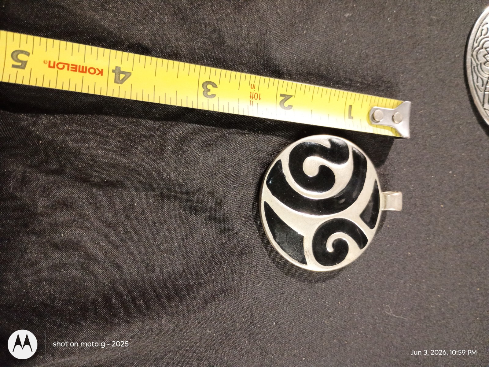 Black Silver Gold Tone Adjustable Pendant Necklace Set Lot 3 Round Heart Theme