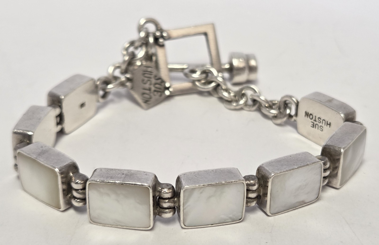SUE HUSTON Sterling Silver Shell Inlay Bracelet 925 MOP Toggle Clasp 7″ L x3/8″w