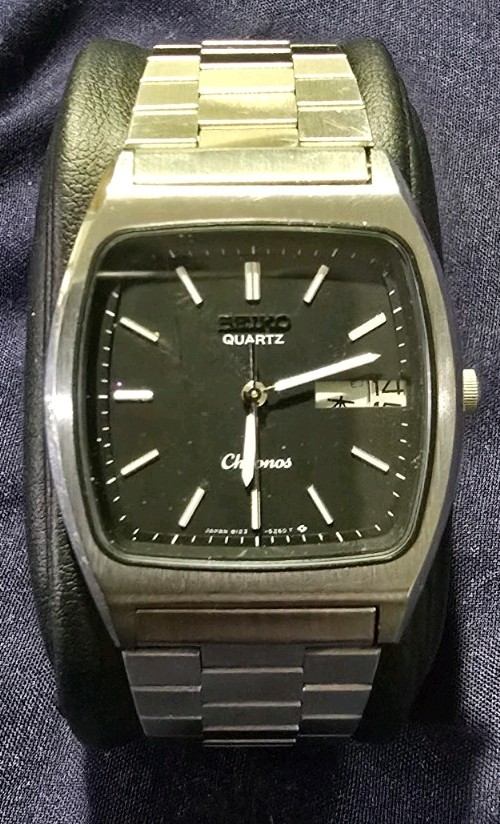 Vintage Seiko Chronos 8123-5260 Quartz Black Dial Day Date Clean – Running Watch