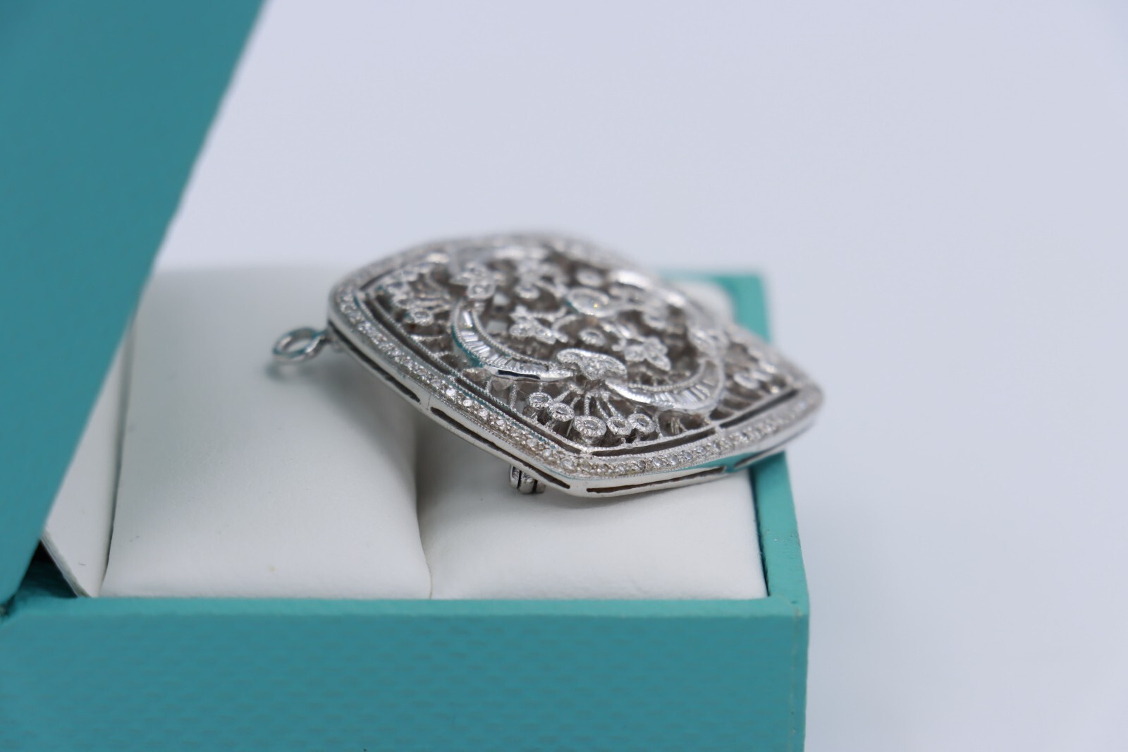 1.00tcw Diamond Art Deco-style Filigree Pendant & Brooch | 18K White Gold