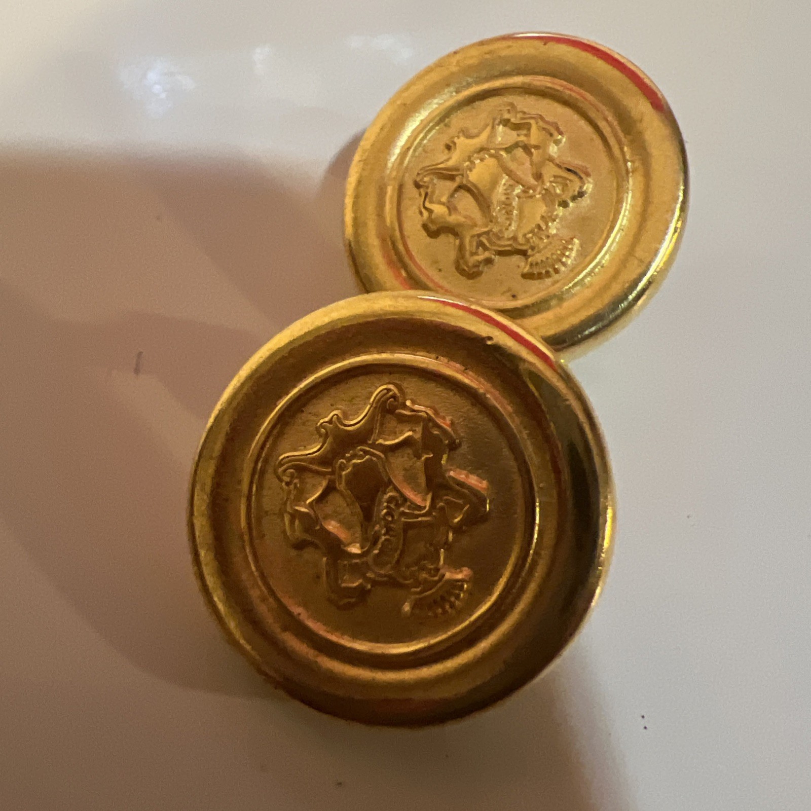 Vtg GIORGIO BEVERLY HILLS STALLIONS MEDALLION Brushed GILT GOLD Clip Earrings