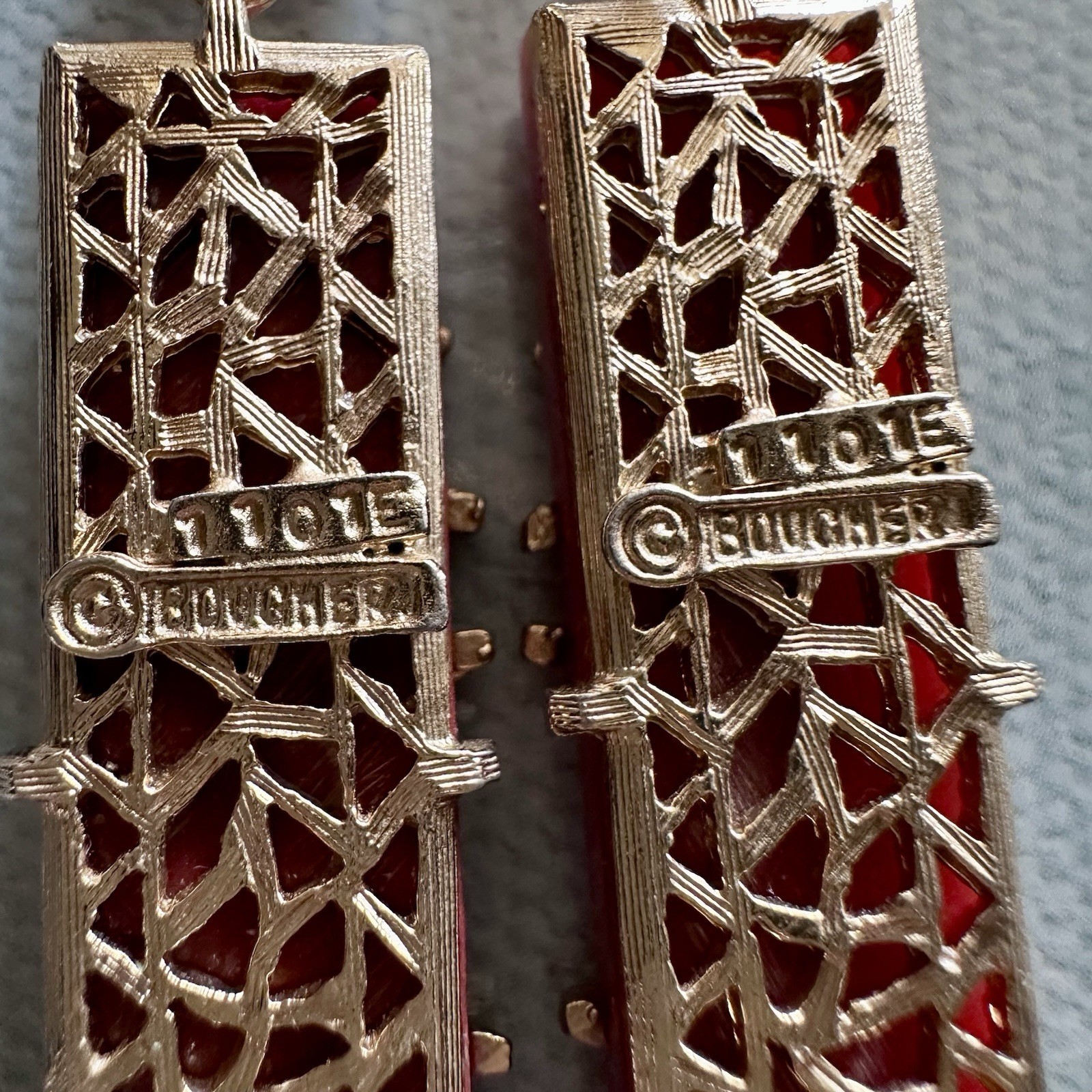 Rare Signed Boucher Seahorse Clip Earrings Red Glass Gold Tone Nautical VTG