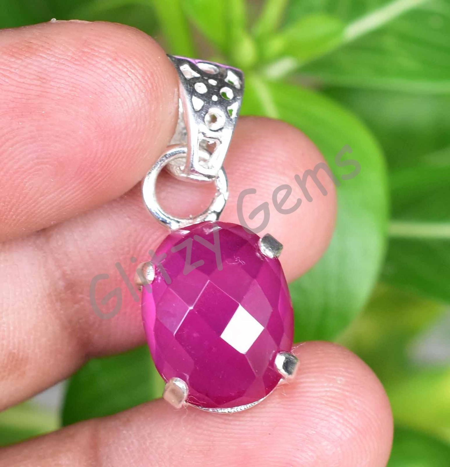 22.65 Ct Natural Pink Ruby Oval 925 Sterling Silver Pendant Certified