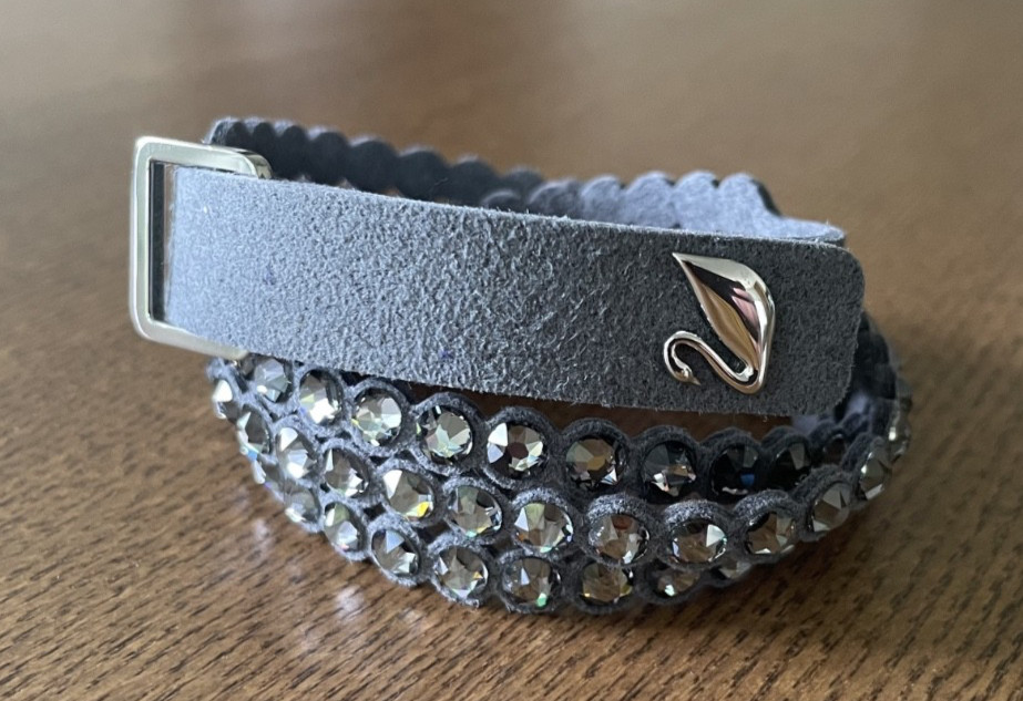 Swarovski Crystal Slake Bracelet 5512509 Grey / Choker Necklace Alcantara Fabric