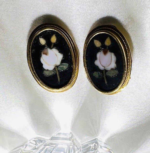 Antique Pietra Dura Floral 18K Yellow Gold Clip Earrings Marked “750”