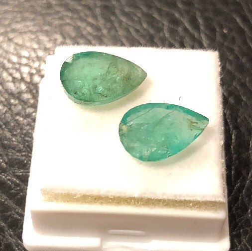3.95CT NATURAL EMERALD LOOSE GEMS-TRANSLUCENT PEAR ~ 11mmx7.2mm-HIGH GRADE- 2pcs