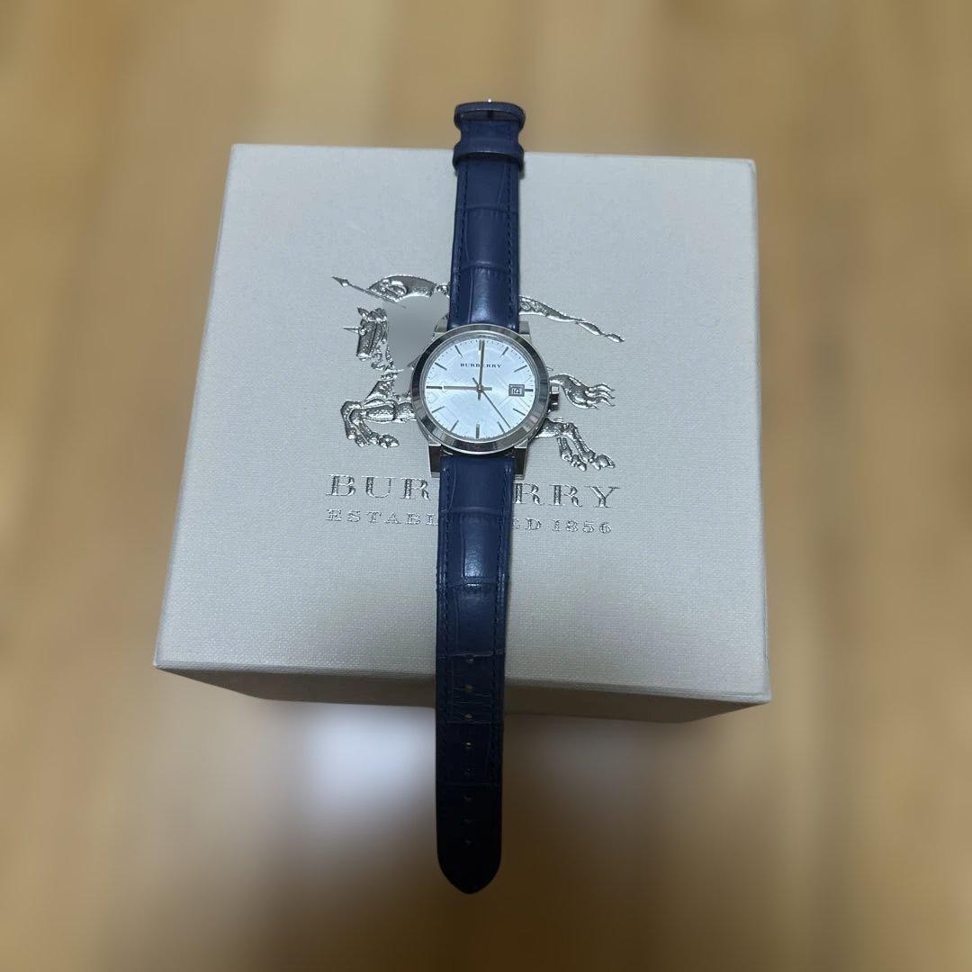 Burberry BU9129 Watch 34mm Leather Strap Box Included Manual