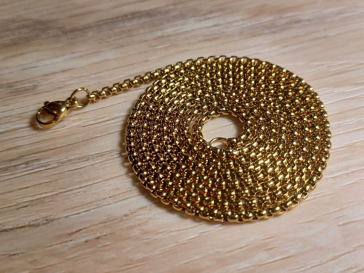 Black, Gold, or Silver Stainless Steel Round Box Chain Necklace or 24″ USA Chain