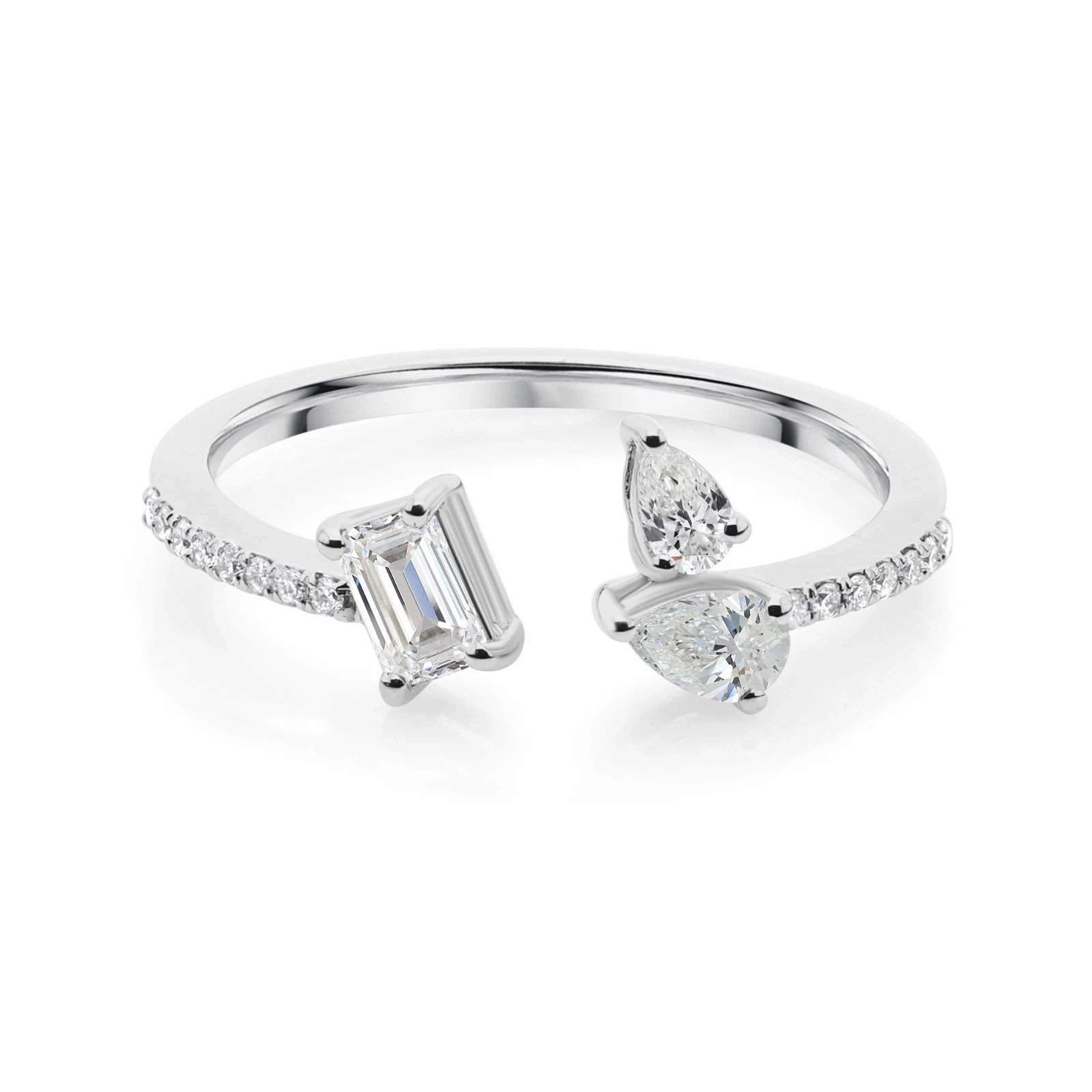 925 Silver moissinite fancy cut ring, for regular and party use.