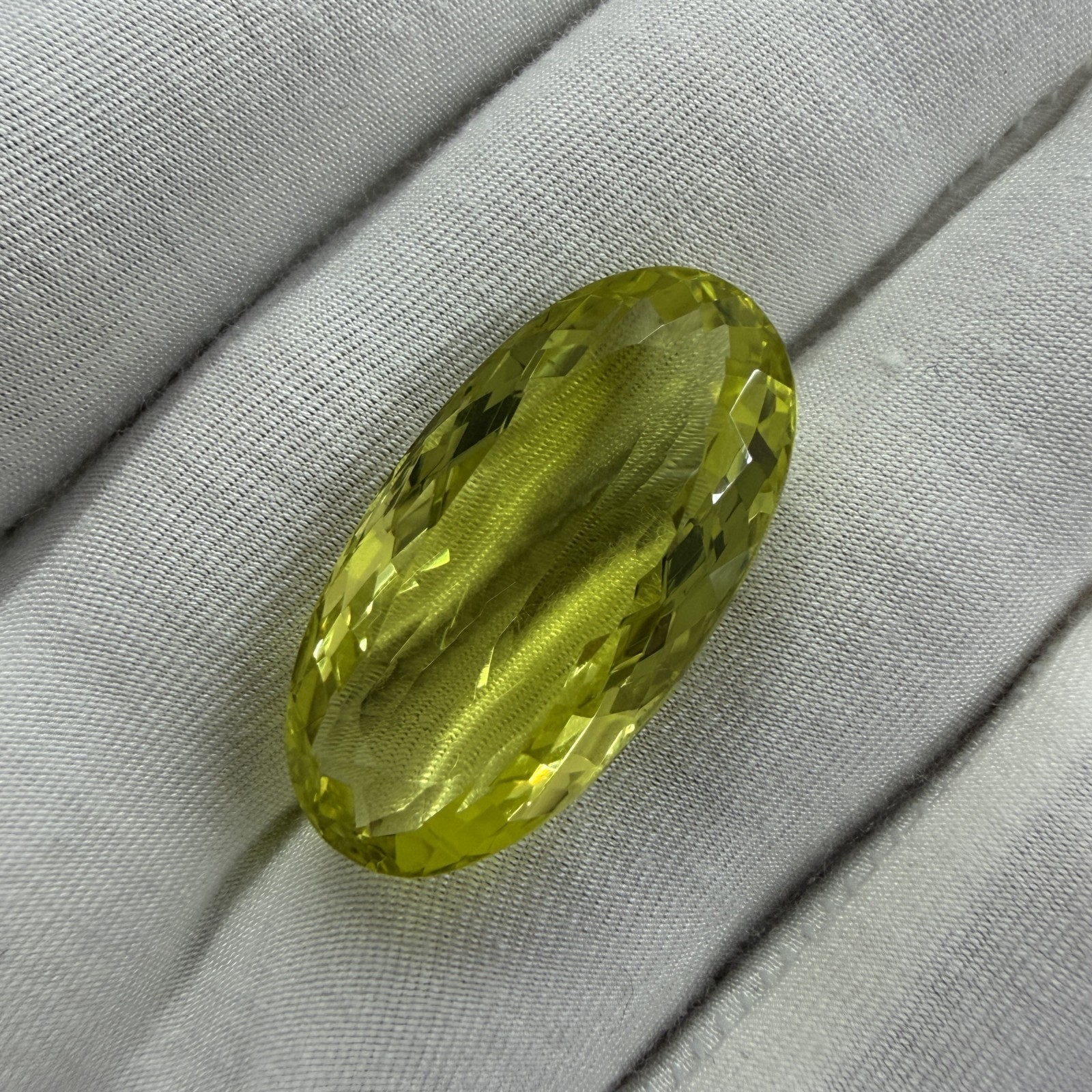 100% Natural Lemon Topaz Oval Cut Loose Gemstone, Weight: 33.90 Carats