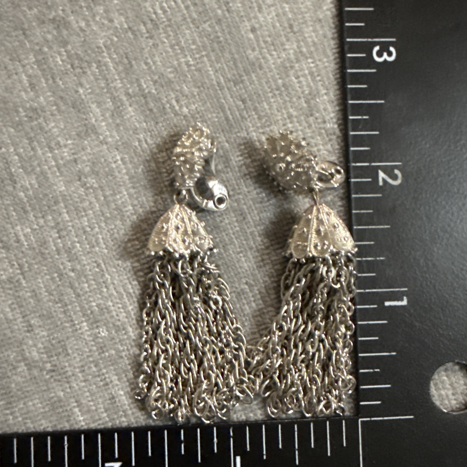 VTG Starburst MONET Silver TONE Dangly Chain Tassel Chandelier Clip On Earrings