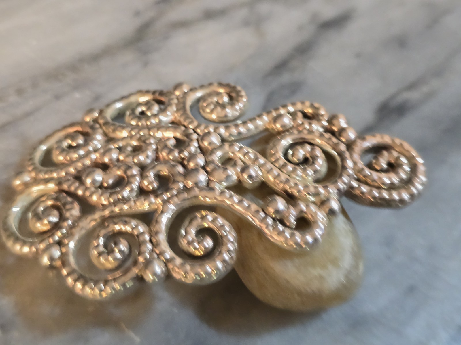 ​Vintage PZ Israel 925 Sterling Silver Scroll Filigree Openwork Puff Pendant…