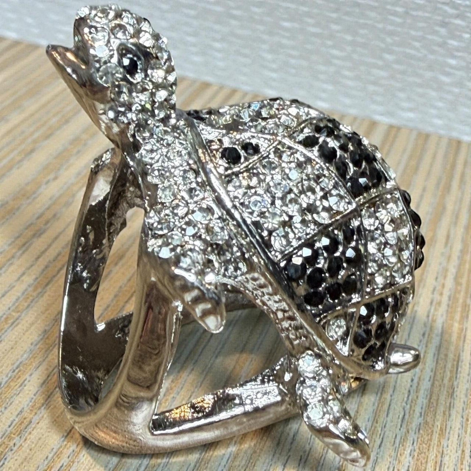 Silver and black crystal turtle Size 8
