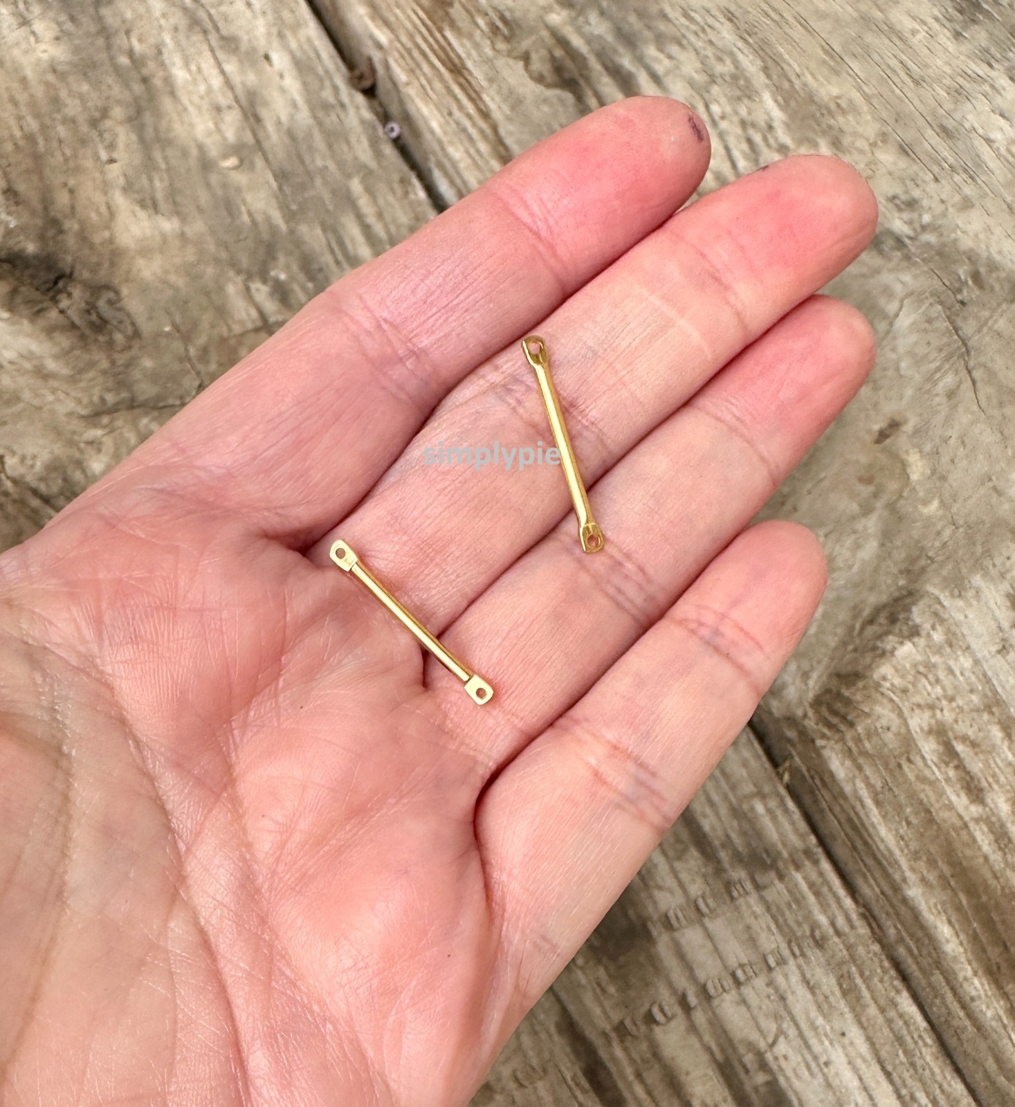 Long Gold Bar Links Set of 10 Size 22x2mm #GARDRW