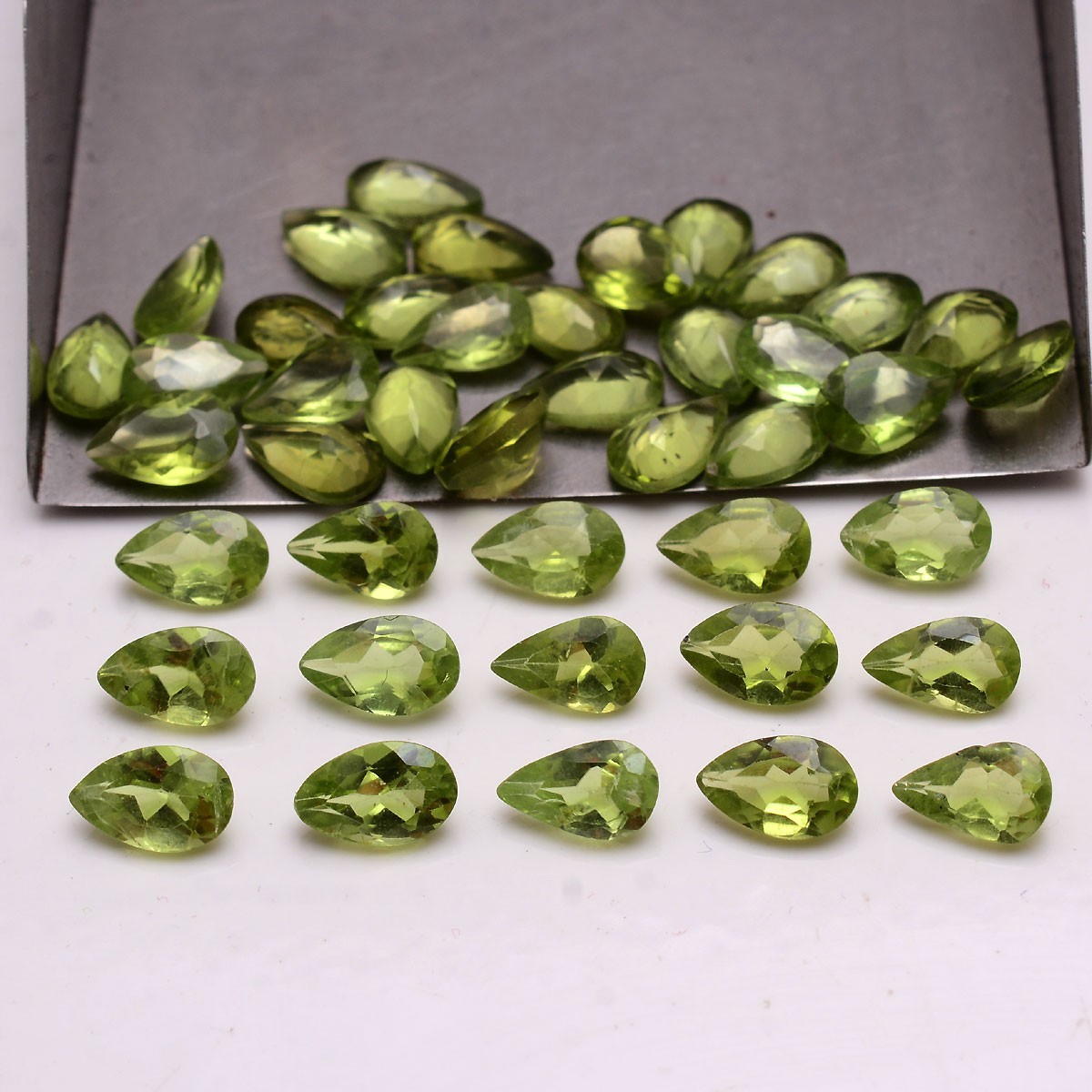 21 Pcs VVS Natural Peridot 8mmx5mm Pear Cut Stunning Untreated Loose Gemstones