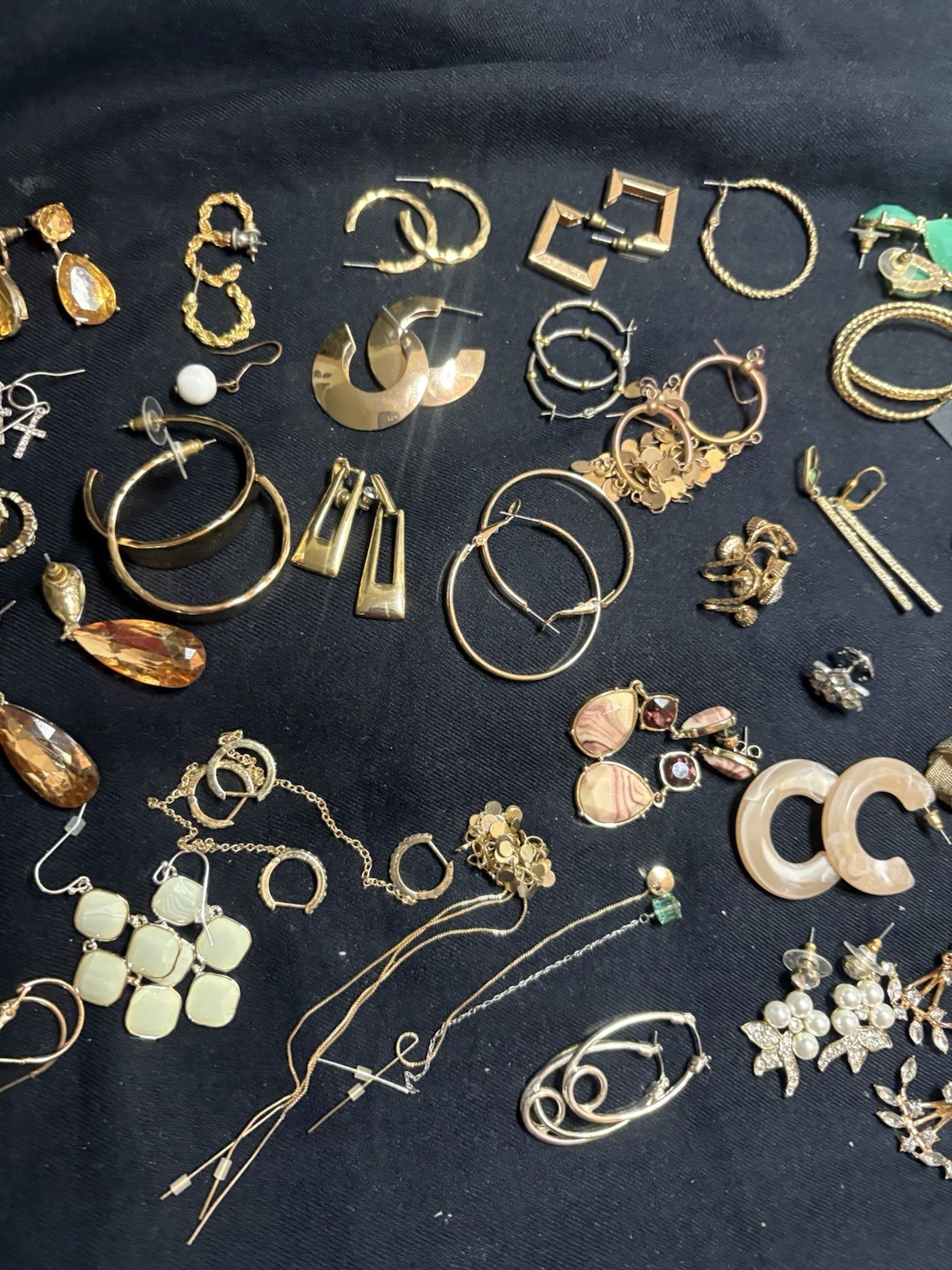 Ladies Fashion Earrings In Bulk, Assortment Hoops Dangles Rhinestones Etc.