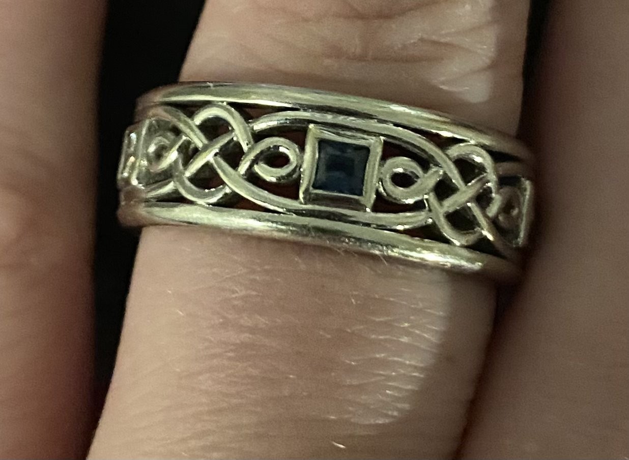 Men’s 14k White gold, Diamond and Sapphire Celtic Wedding Band