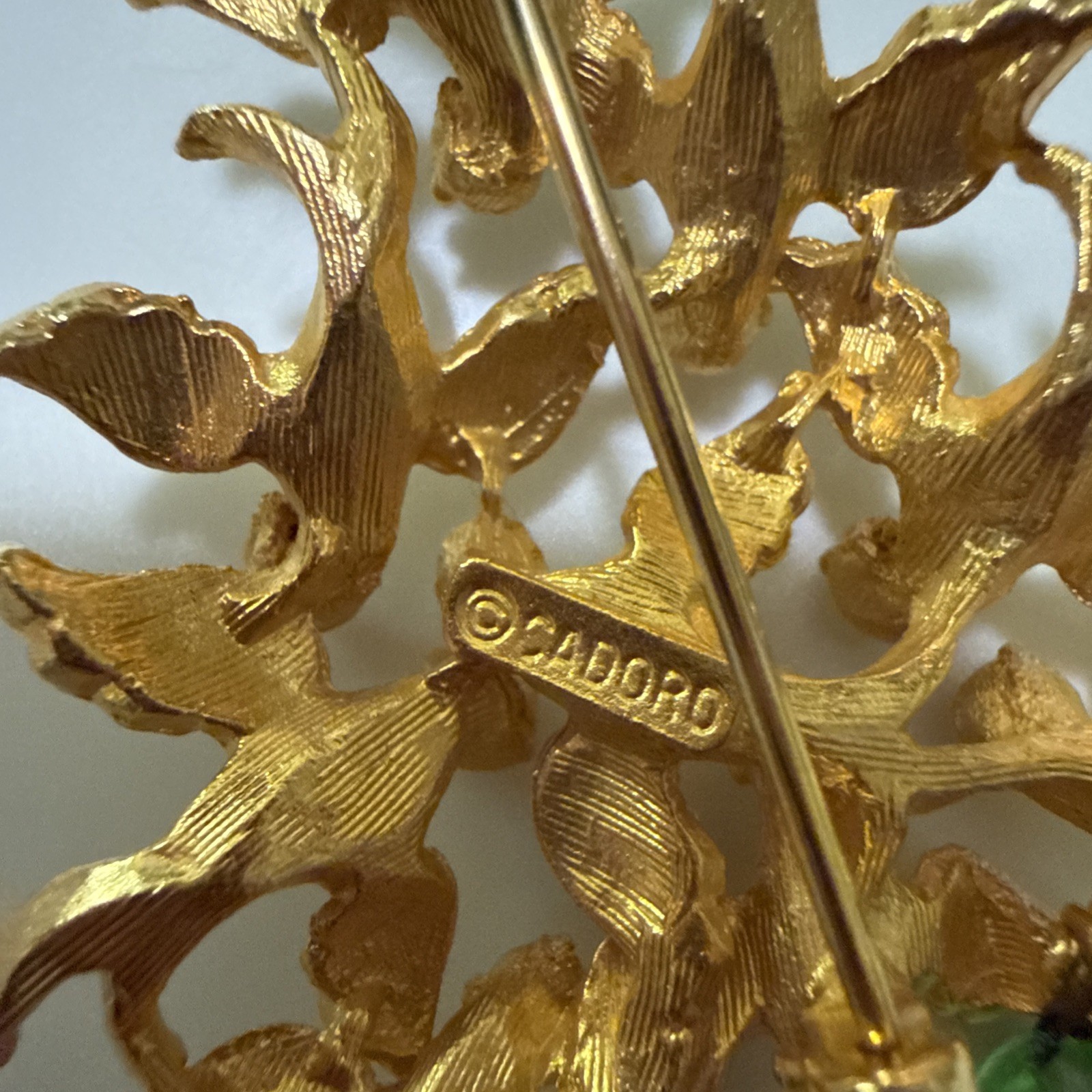 Vintage Signed CADORO Flying Doves Tree Dangle Brooch Pin Mid Century Jewelry