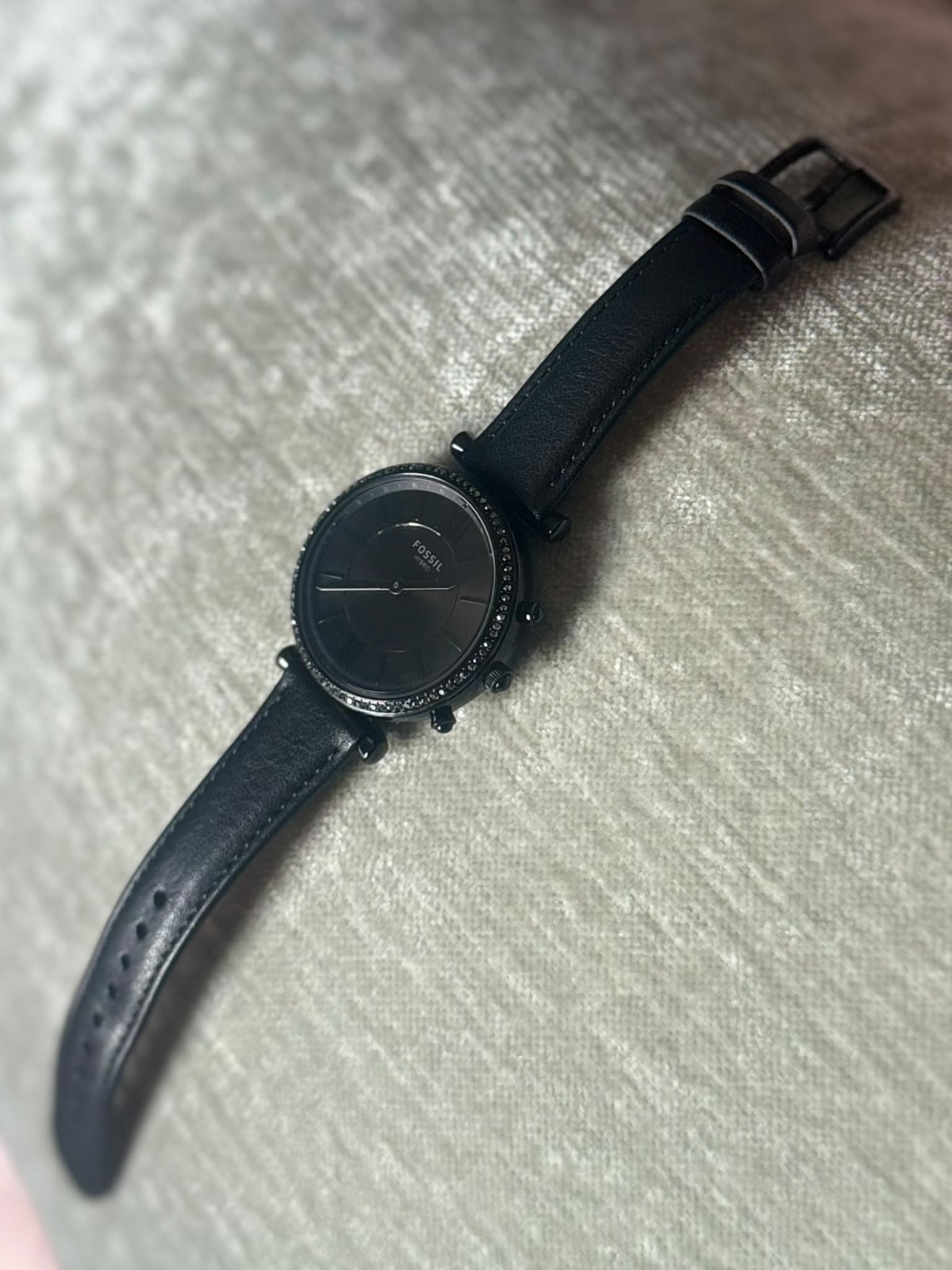 Fossil Carlie Hybrid Smartwatch 36mm Black Dial Black Leather Strap NDW4F7