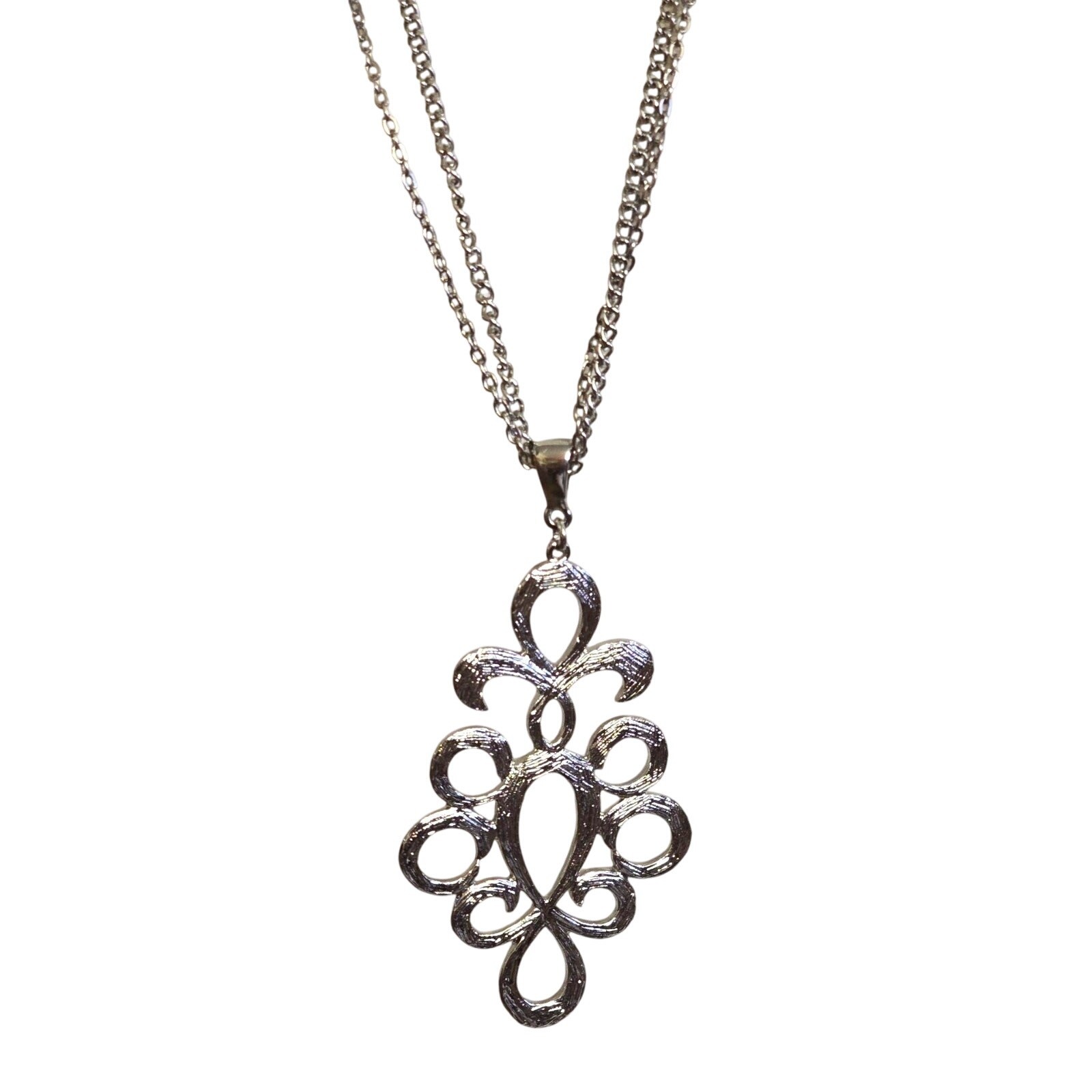 Necklace Jessica Simpson Double Chain Ornate Statement Pendant 30″ L SKU 2255