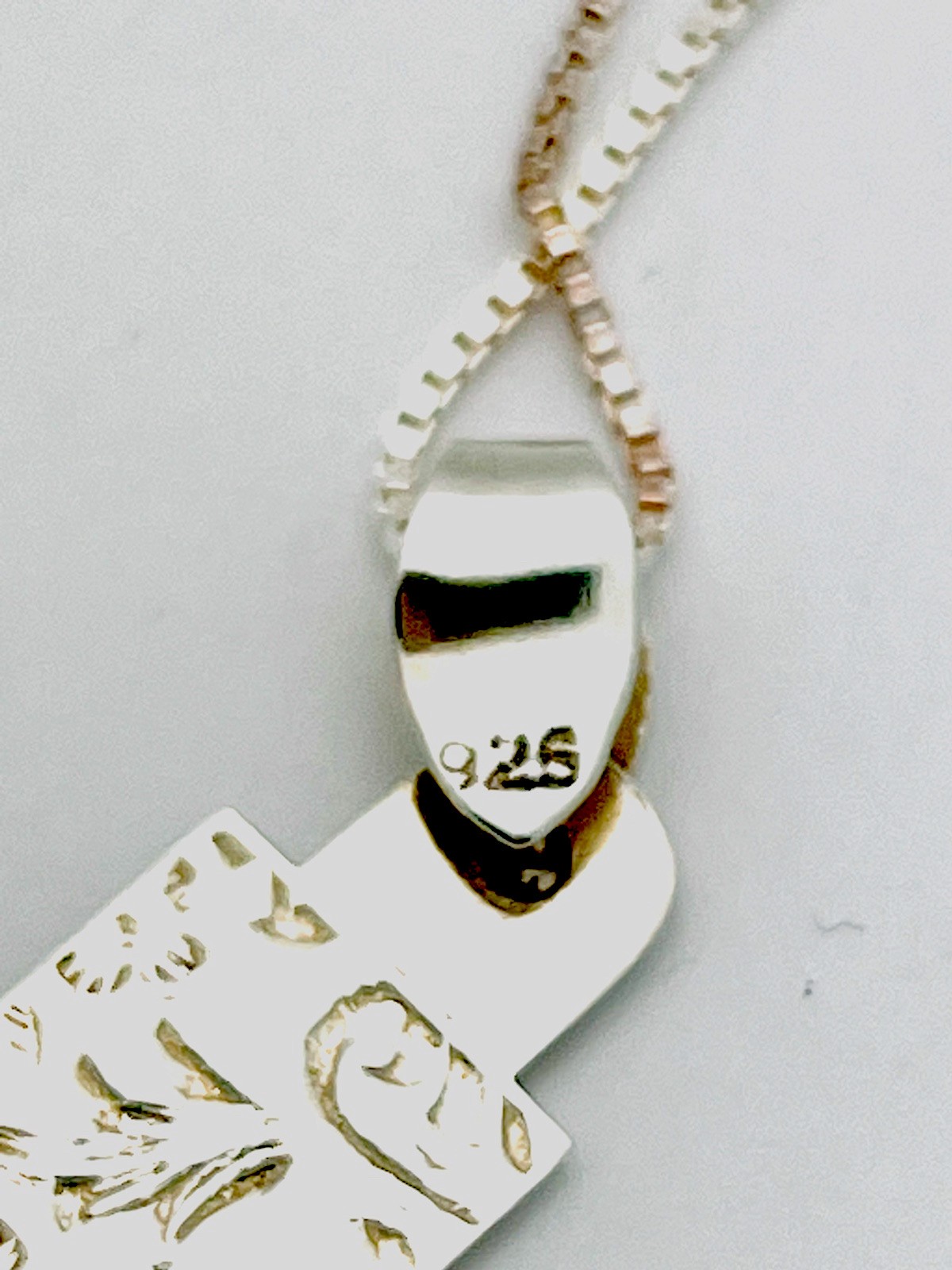 925 Sterling Silver 6.3 Gram  Etched Flowers Both Sides Cross Necklace 24”