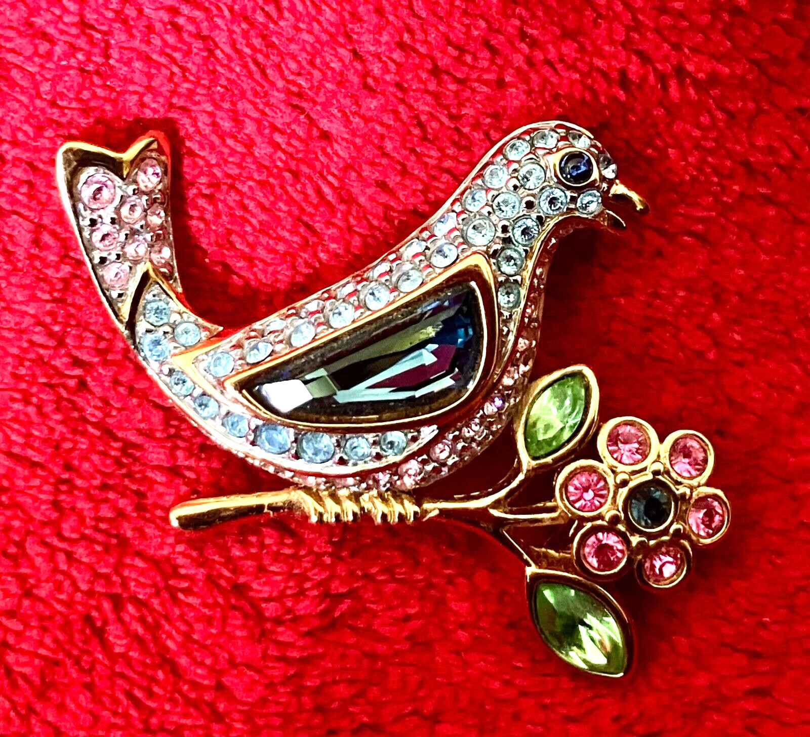 SWAROVSKI BIRD OF PARADISE PINK BLUE PAVE CRYSTAL GOLD TONE BROOCH PIN ~ USA LD