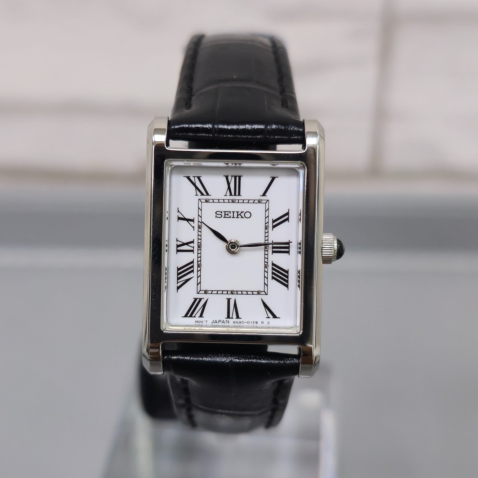 Seiko Conceptual SWR107 (Seiko Tank) White Dial 19.6mm New Full Set Womens Watch