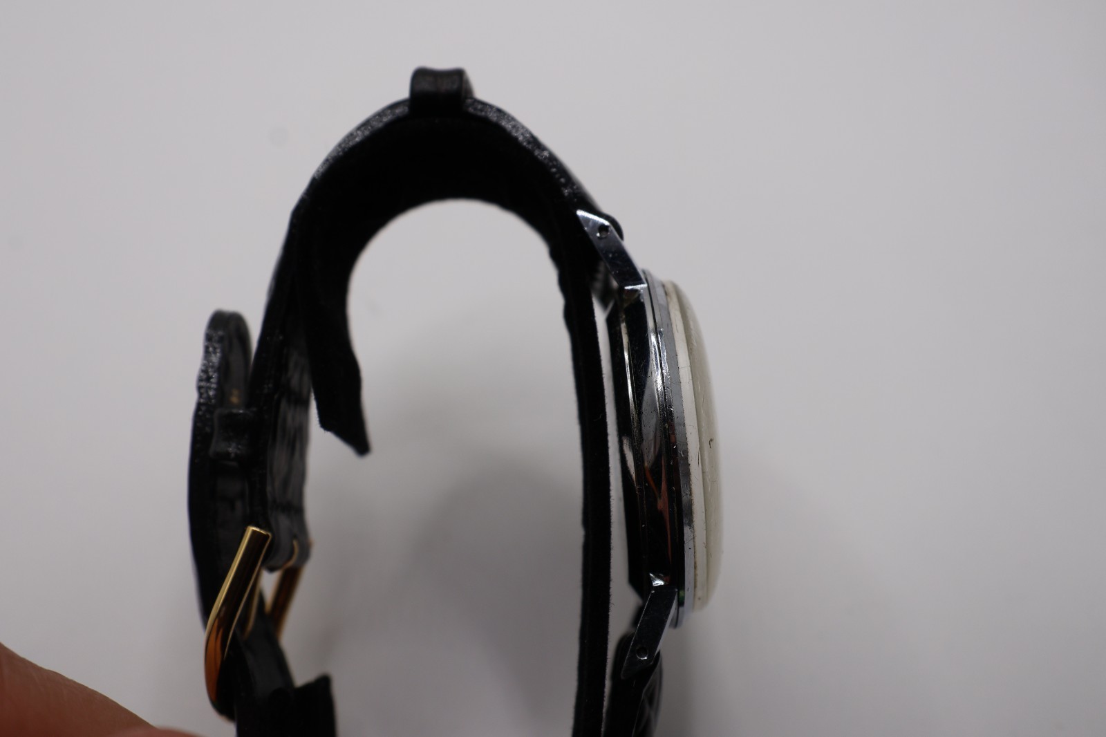 Vintage Helbros Mechanical Watch – Classic Style
