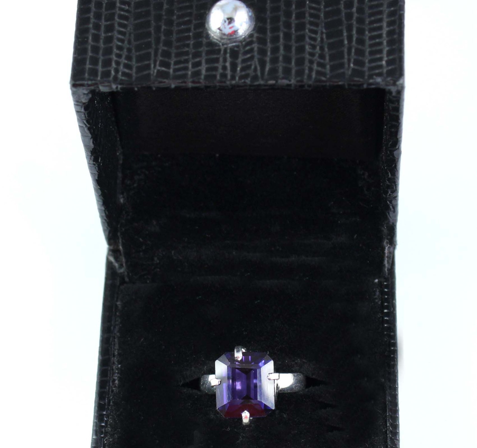Natural Boysenberry Sapphire 10.55 Ct Octagon Gemstone Ring Thanksgiving Offer