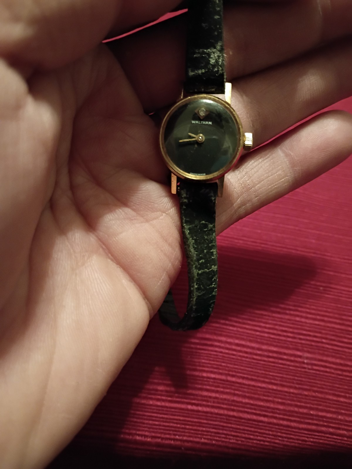 Vintage Waltham Women’s Manual Wind Swiss Made Gold Tone Black Dial Leather