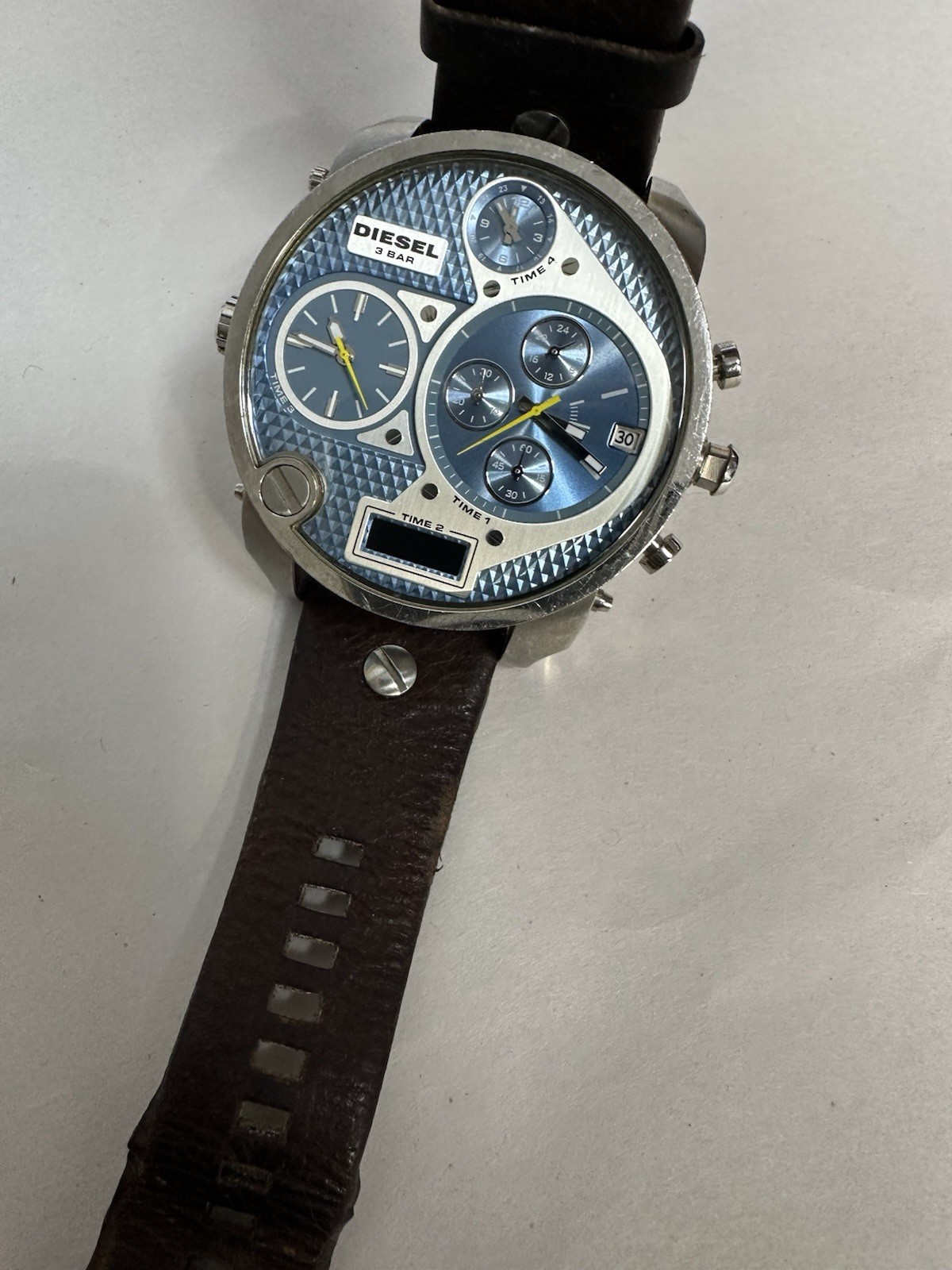 DIESEL DZ-7322 Mr. Daddy 3 Bar Chronograph Blue Dial Men’s Watch (NEEDS BATTERY)
