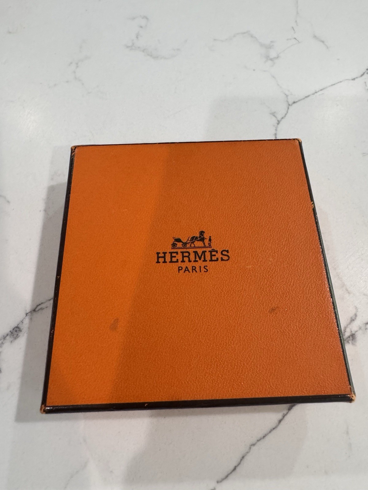 Authentic HERMES Black Enamel Gold Clic Clac H Bracelet 🩷