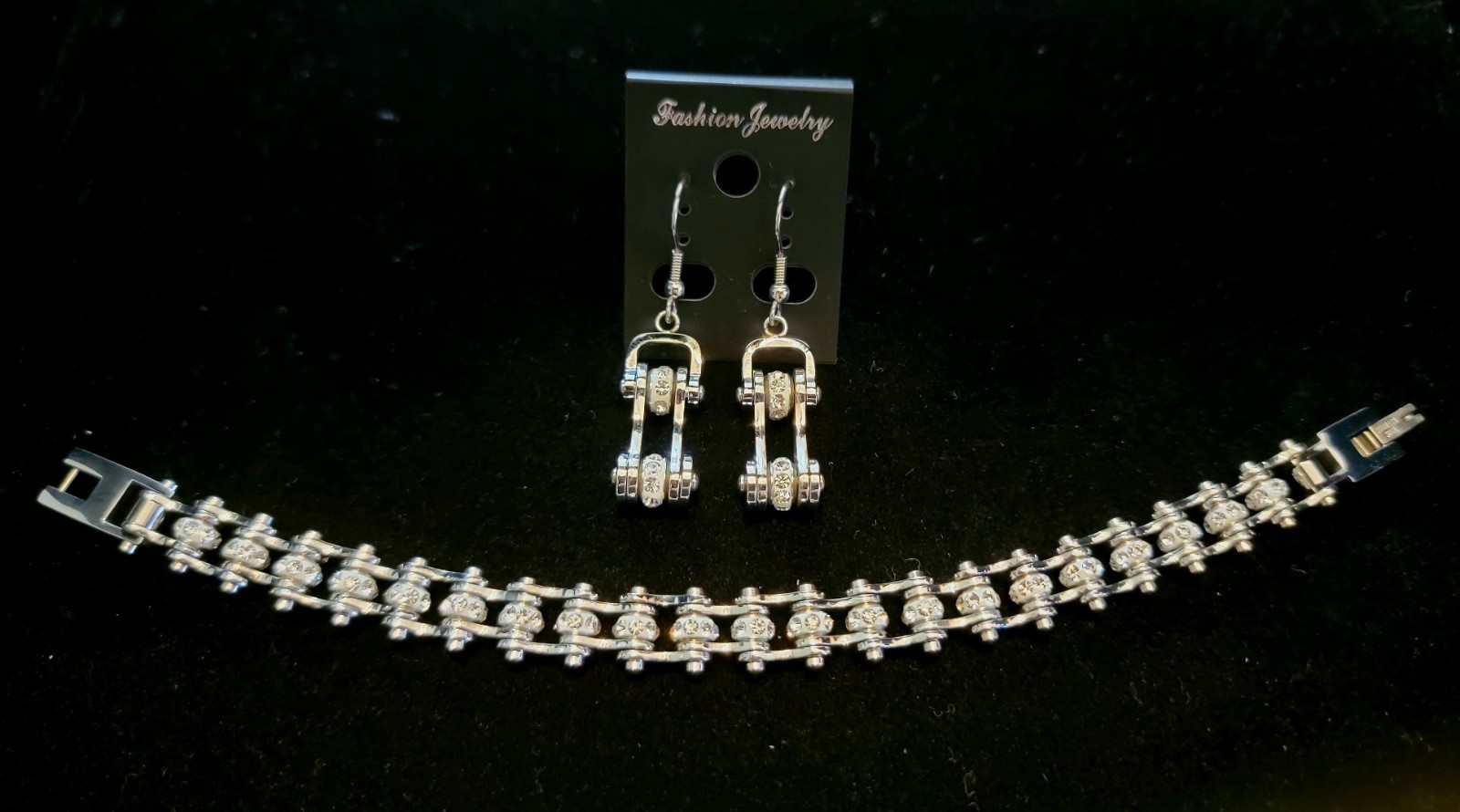 Women’s Stainless Steel Set Chrome / Pink Bling Motorcycle Bracelet & Earrings.