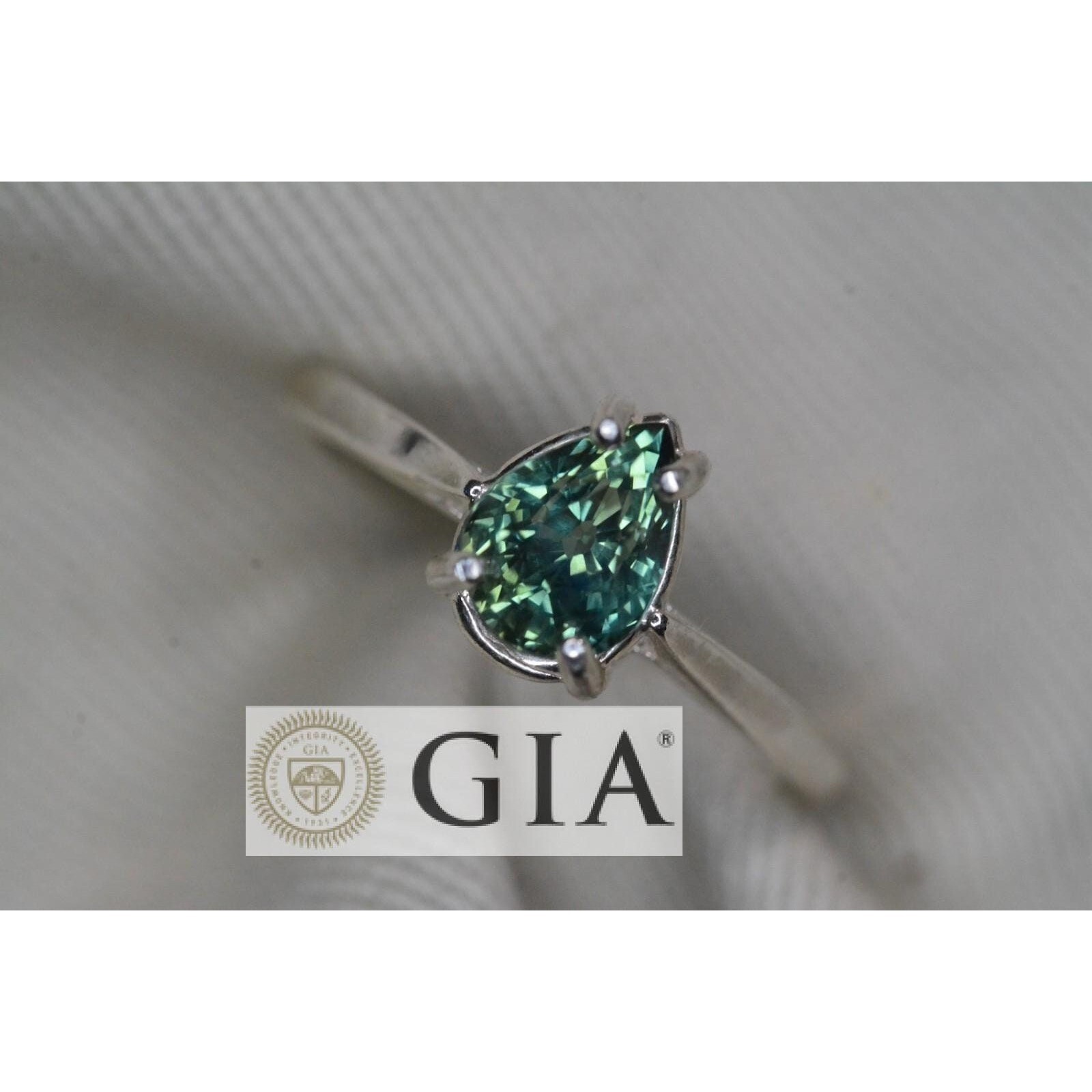 Unheated GIA Certified Blue Sapphire Solitaire Ring 1.44 Carat Real Natural U104