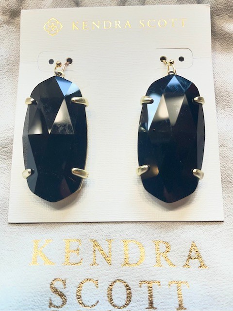 NEW Never Worn, Kendra Scott Esme Black Gold Tone Earrings with Dustbag
