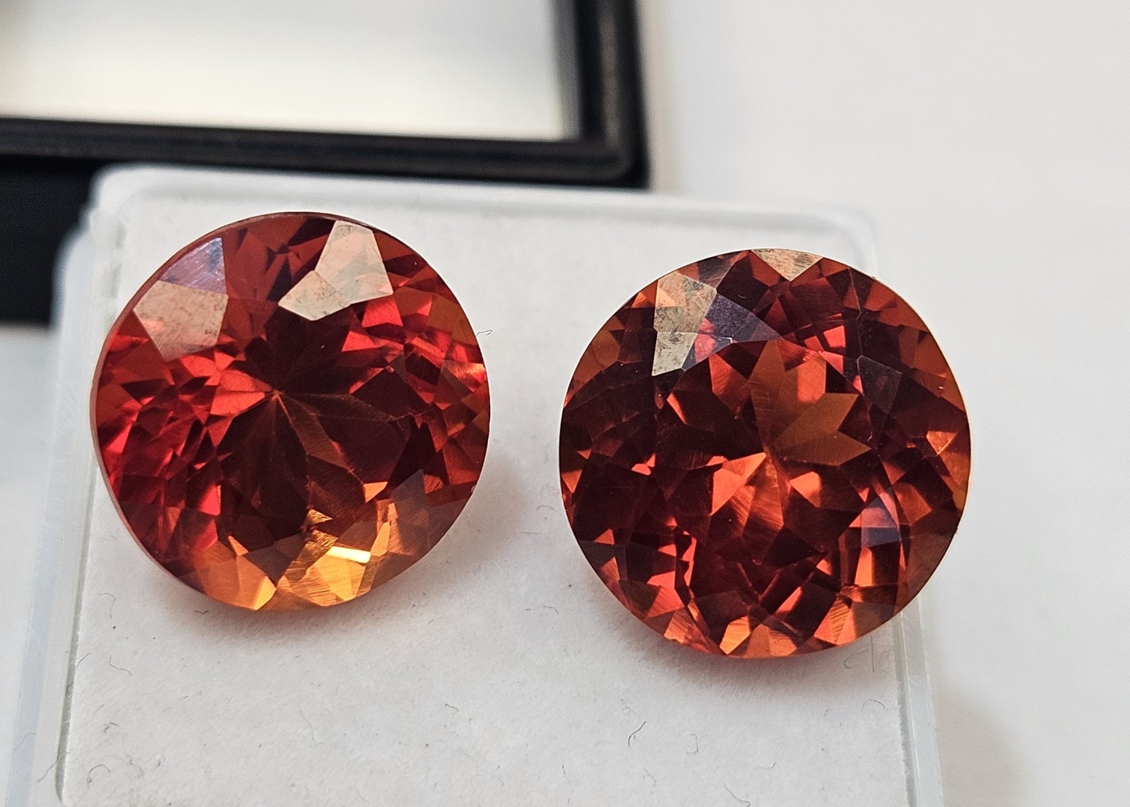Pair Natural Round Cut Padparadscha Sapphire 21-23Ct Gemstone For Earring Making